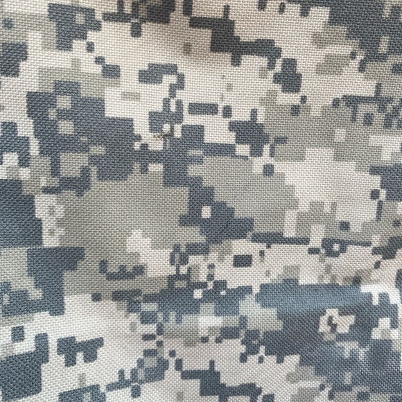 Digital Camouflage Drawstring Backpack Bag with Military Helicopter 🚁 - Picture 6 of 7